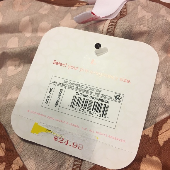 NWT Maternity womems top - Picture 6 of 6